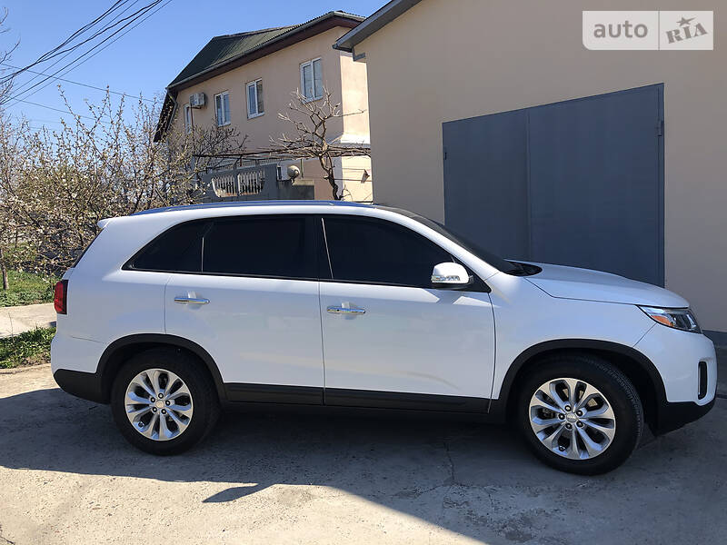 Позашляховик / Кросовер Kia Sorento 2014 в Одесі