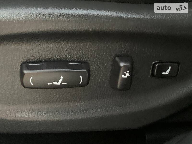 Позашляховик / Кросовер Kia Sorento 2010 в Івано-Франківську