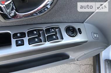 Позашляховик / Кросовер Kia Sorento 2007 в 