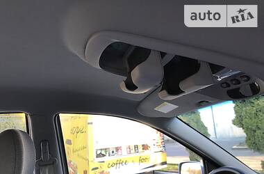 Позашляховик / Кросовер Kia Sorento 2007 в 