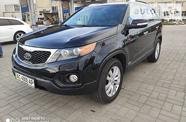 Позашляховик / Кросовер Kia Sorento 2012 в 
