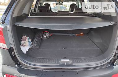 Позашляховик / Кросовер Kia Sorento 2012 в 