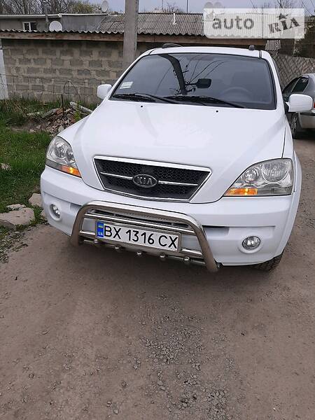 Позашляховик / Кросовер Kia Sorento 2004 в 