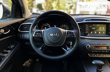 Внедорожник / Кроссовер Kia Sorento 2018 в Черновцах