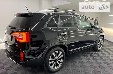 Внедорожник / Кроссовер Kia Sorento 2014 в Черновцах