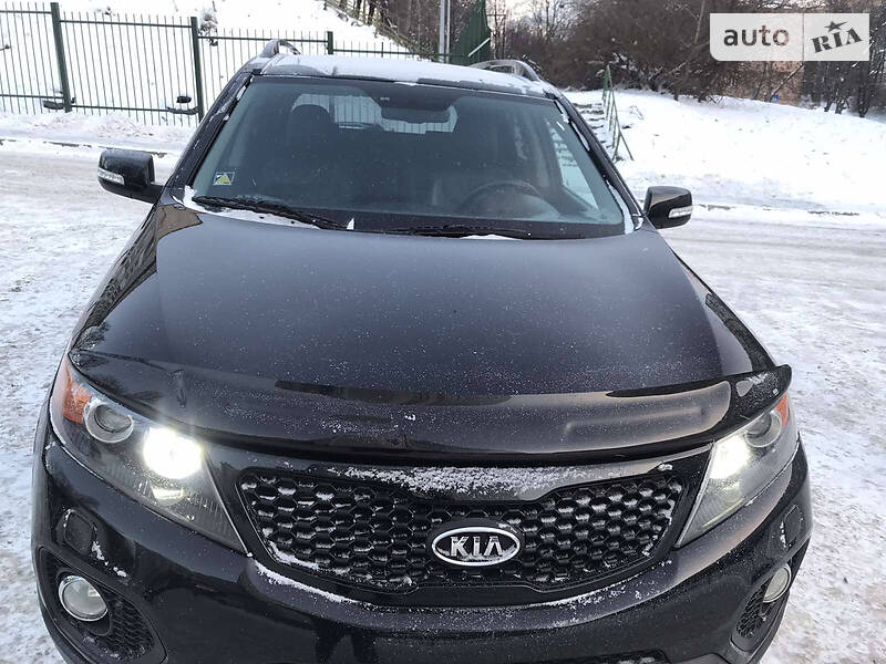 Позашляховик / Кросовер Kia Sorento 2012 в Києві