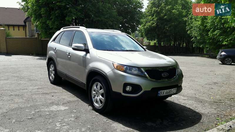 Внедорожник / Кроссовер Kia Sorento 2012 в Хмельницком