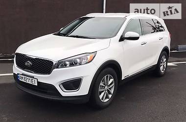 Позашляховик / Кросовер Kia Sorento 2017 в Житомирі