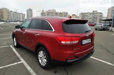 Позашляховик / Кросовер Kia Sorento 2016 в Києві