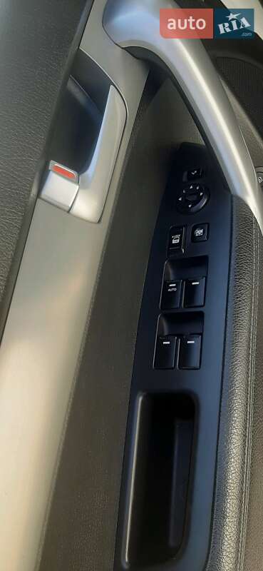 Внедорожник / Кроссовер Kia Sorento 2011 в Дрогобыче