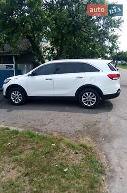 Внедорожник / Кроссовер Kia Sorento 2017 в 