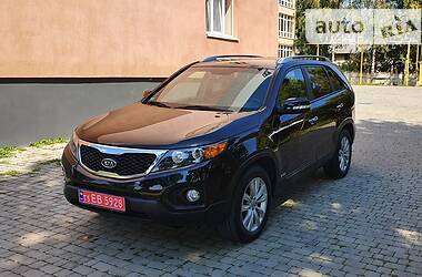 Внедорожник / Кроссовер Kia Sorento 2010 в Черновцах