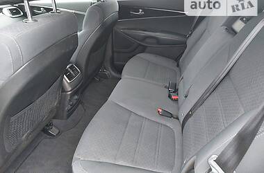 Внедорожник / Кроссовер Kia Sorento 2017 в 
