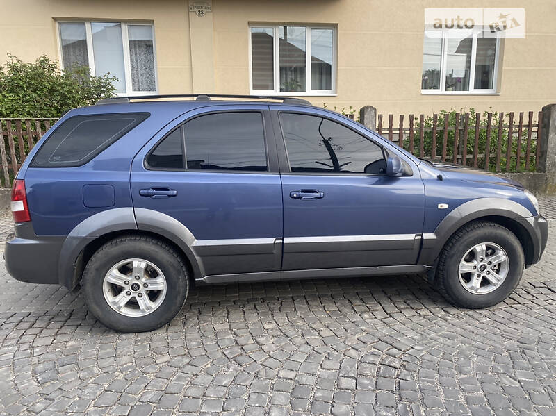 Внедорожник / Кроссовер Kia Sorento 2002 в Мукачево