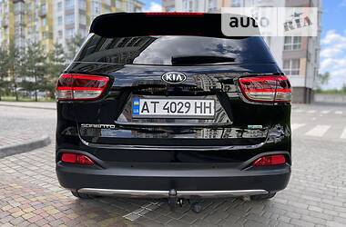 Универсал Kia Sorento 2015 в Ивано-Франковске