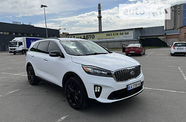 Внедорожник / Кроссовер Kia Sorento 2019 в 