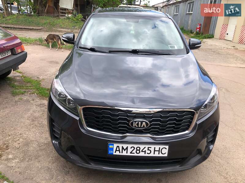 Позашляховик / Кросовер Kia Sorento 2018 в Житомирі