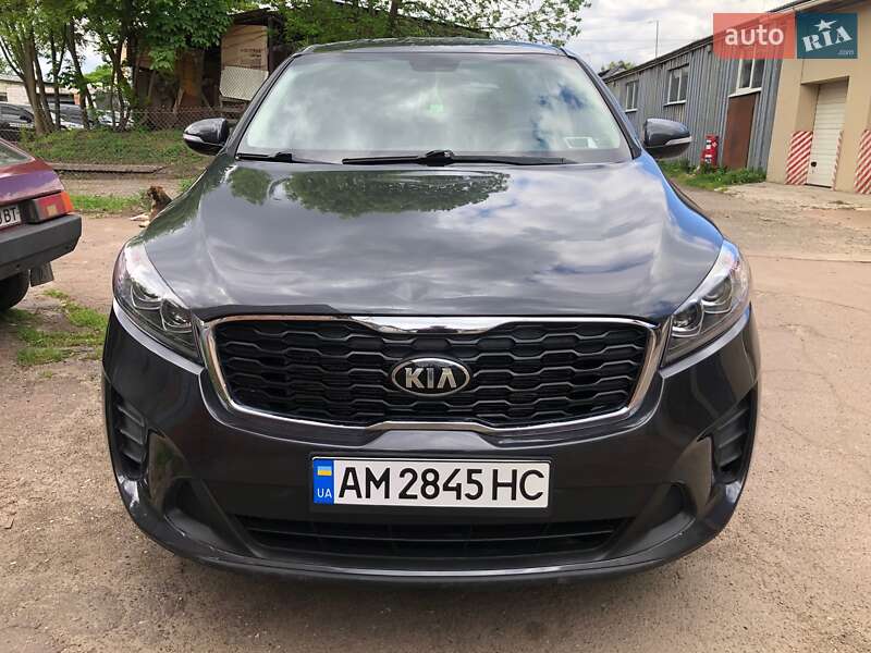 Позашляховик / Кросовер Kia Sorento 2018 в Житомирі