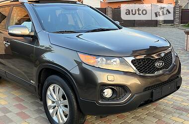 Позашляховик / Кросовер Kia Sorento 2011 в Івано-Франківську