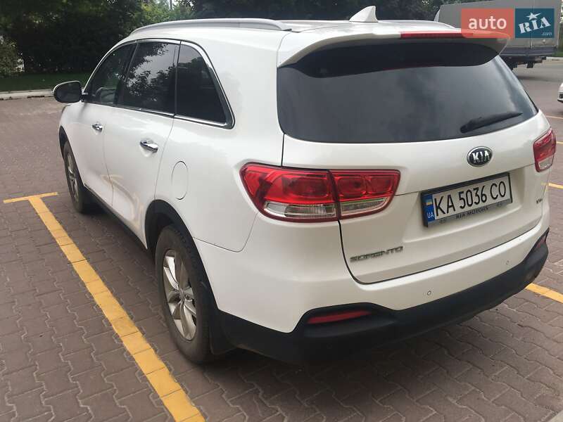 Внедорожник / Кроссовер Kia Sorento 2015 в Киеве