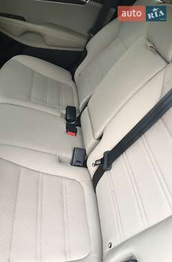 Позашляховик / Кросовер Kia Sorento 2015 в Києві