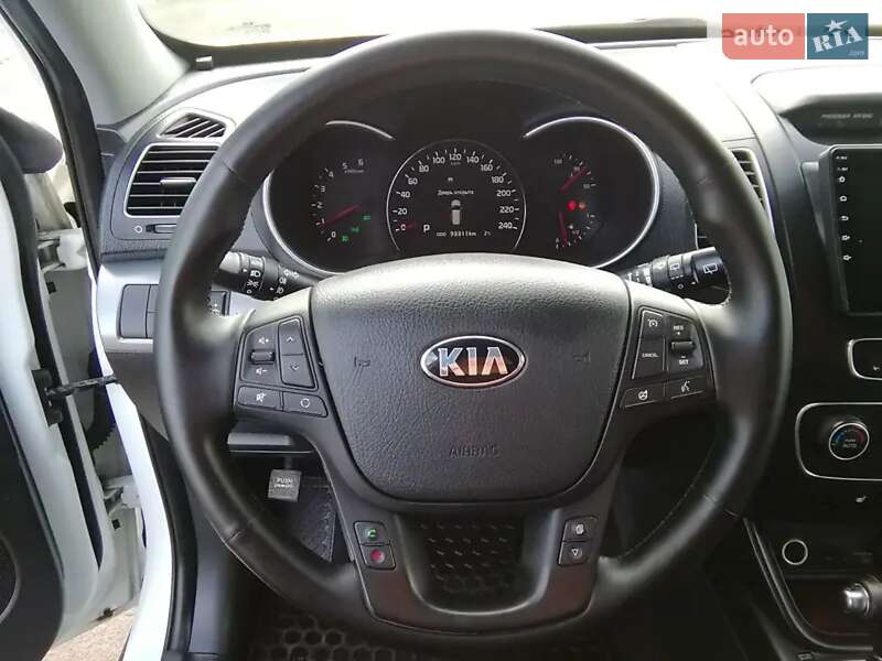Внедорожник / Кроссовер Kia Sorento 2013 в Одессе