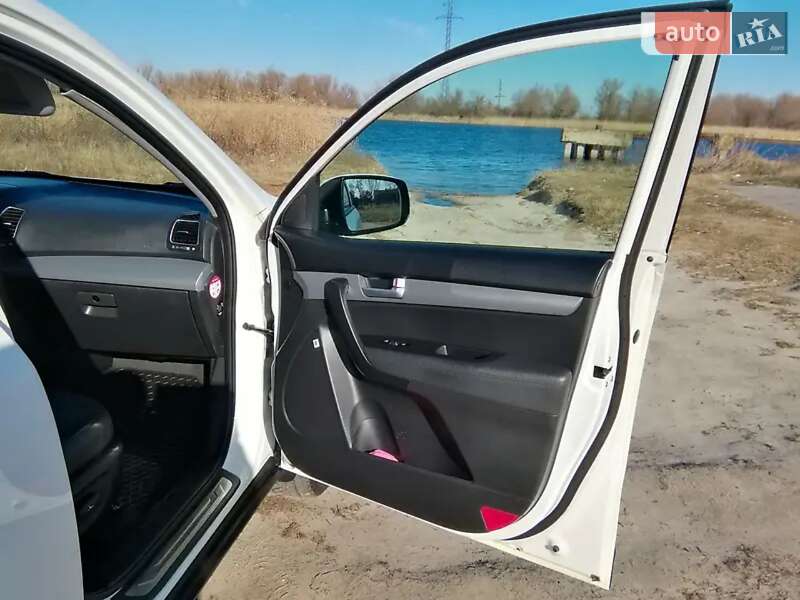 Внедорожник / Кроссовер Kia Sorento 2013 в Одессе
