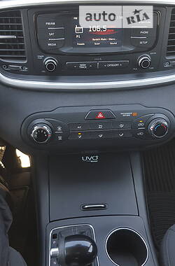 Внедорожник / Кроссовер Kia Sorento 2015 в 