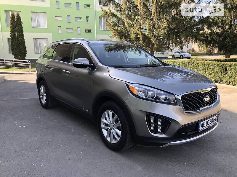Позашляховик / Кросовер Kia Sorento 2015 в Києві