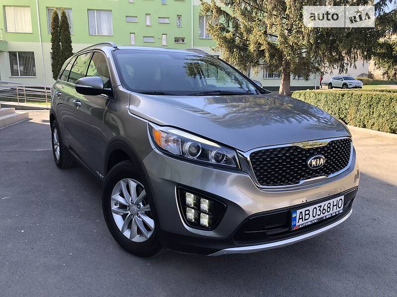 Позашляховик / Кросовер Kia Sorento 2015 в Києві