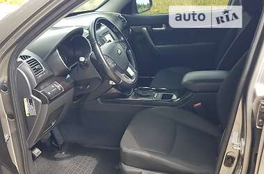 Внедорожник / Кроссовер Kia Sorento 2013 в Городке