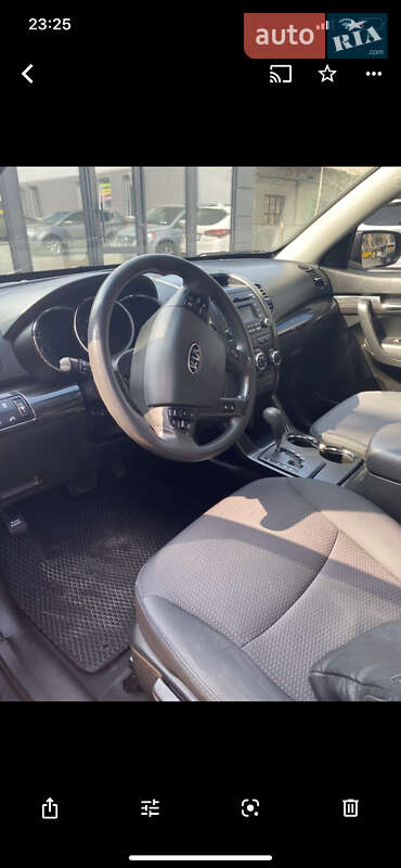 Внедорожник / Кроссовер Kia Sorento 2011 в Ивано-Франковске