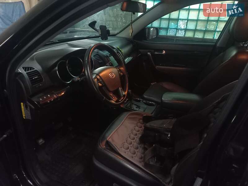 Позашляховик / Кросовер Kia Sorento 2010 в Тернополі