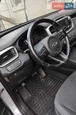 Внедорожник / Кроссовер Kia Sorento 2015 в Днепре