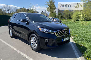 Внедорожник / Кроссовер Kia Sorento 2015 в Ивано-Франковске