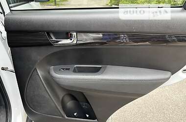 Внедорожник / Кроссовер Kia Sorento 2010 в 