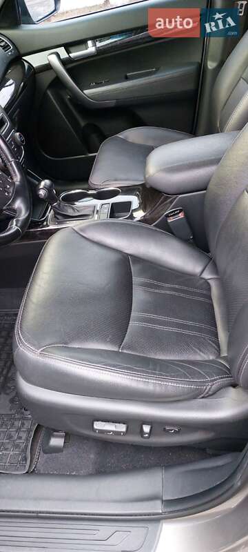 Внедорожник / Кроссовер Kia Sorento 2013 в Луцке