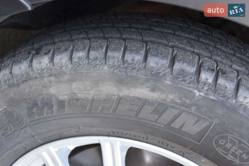 Внедорожник / Кроссовер Kia Sorento 2016 в Чорткове