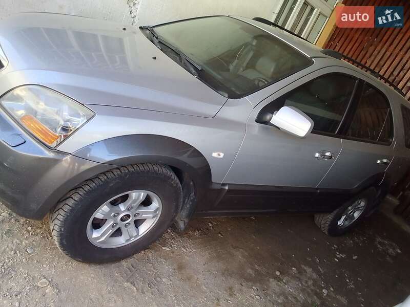 Внедорожник / Кроссовер Kia Sorento 2007 в Тячеве