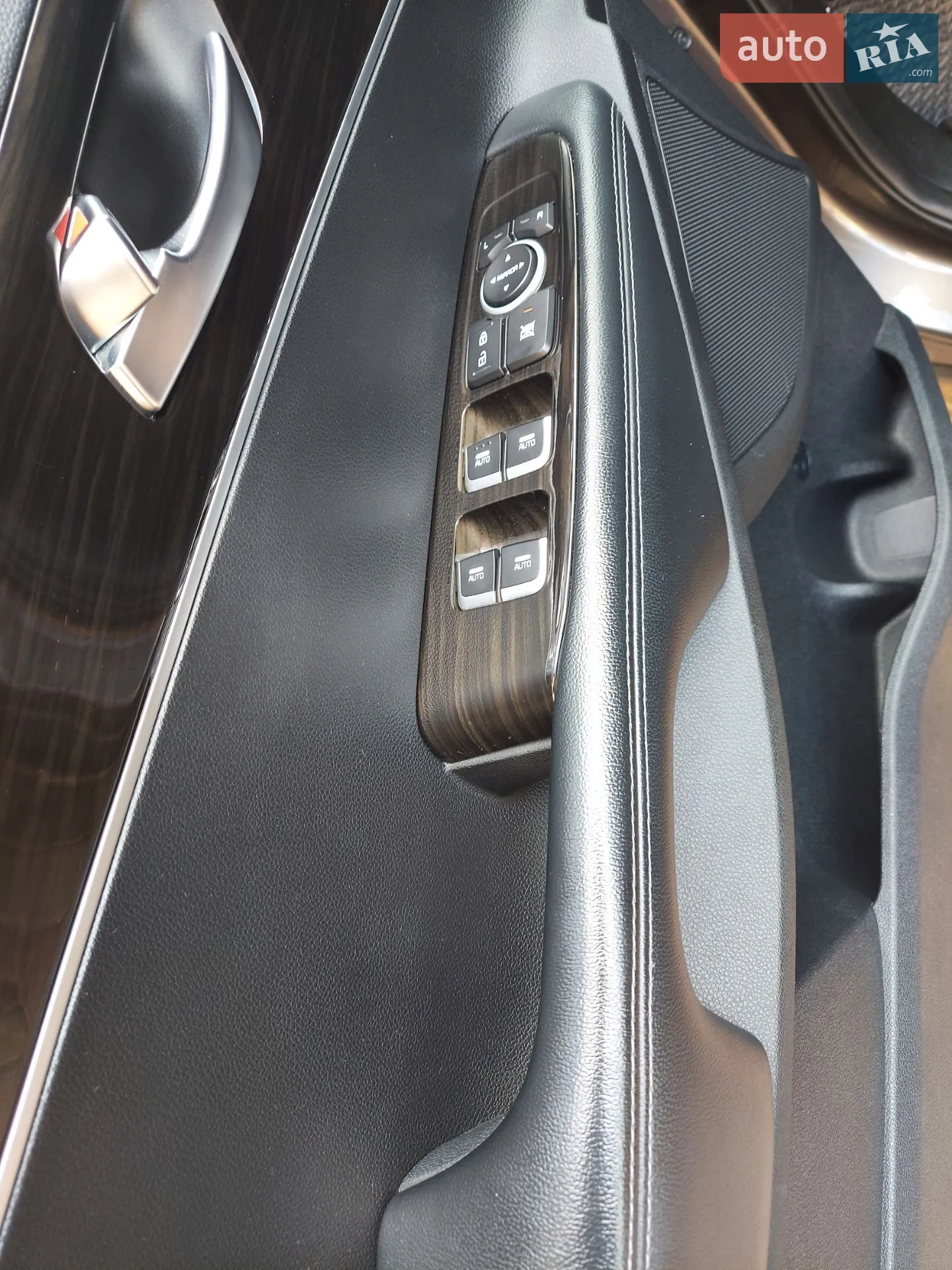 2018 Kia Sorento - мініатюра 21