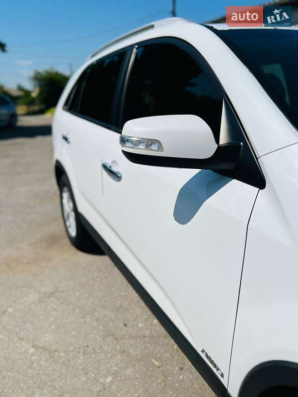 Позашляховик / Кросовер Kia Sorento 2013 в Балаклії