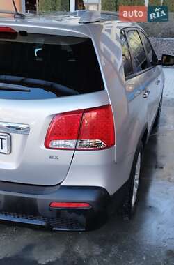 Внедорожник / Кроссовер Kia Sorento 2010 в 