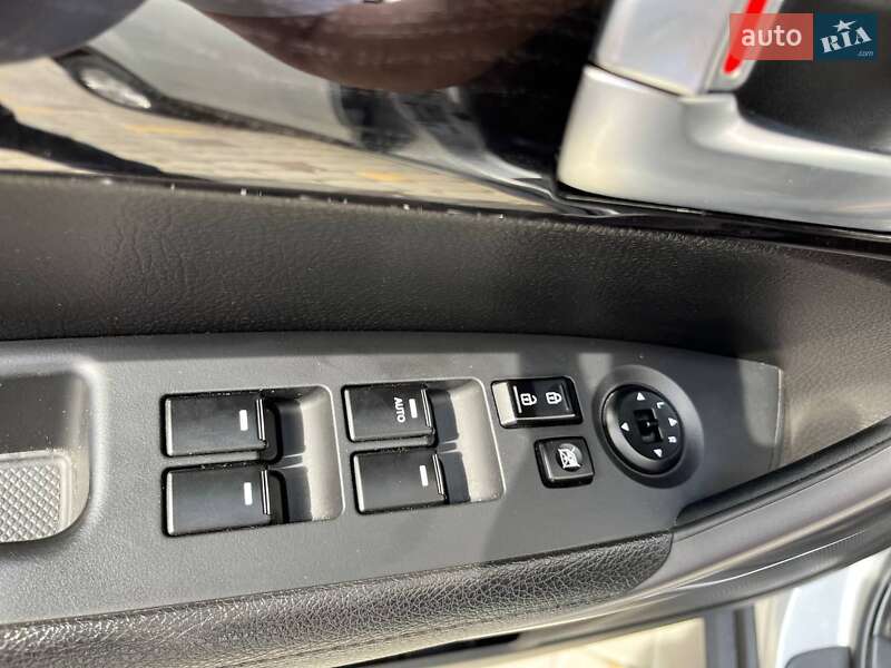 Внедорожник / Кроссовер Kia Sorento 2013 в Коломые