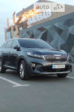 Позашляховик / Кросовер Kia Sorento 2017 в Луцьку