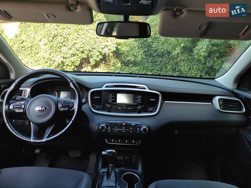 Позашляховик / Кросовер Kia Sorento 2016 в Кам'янець-Подільському
