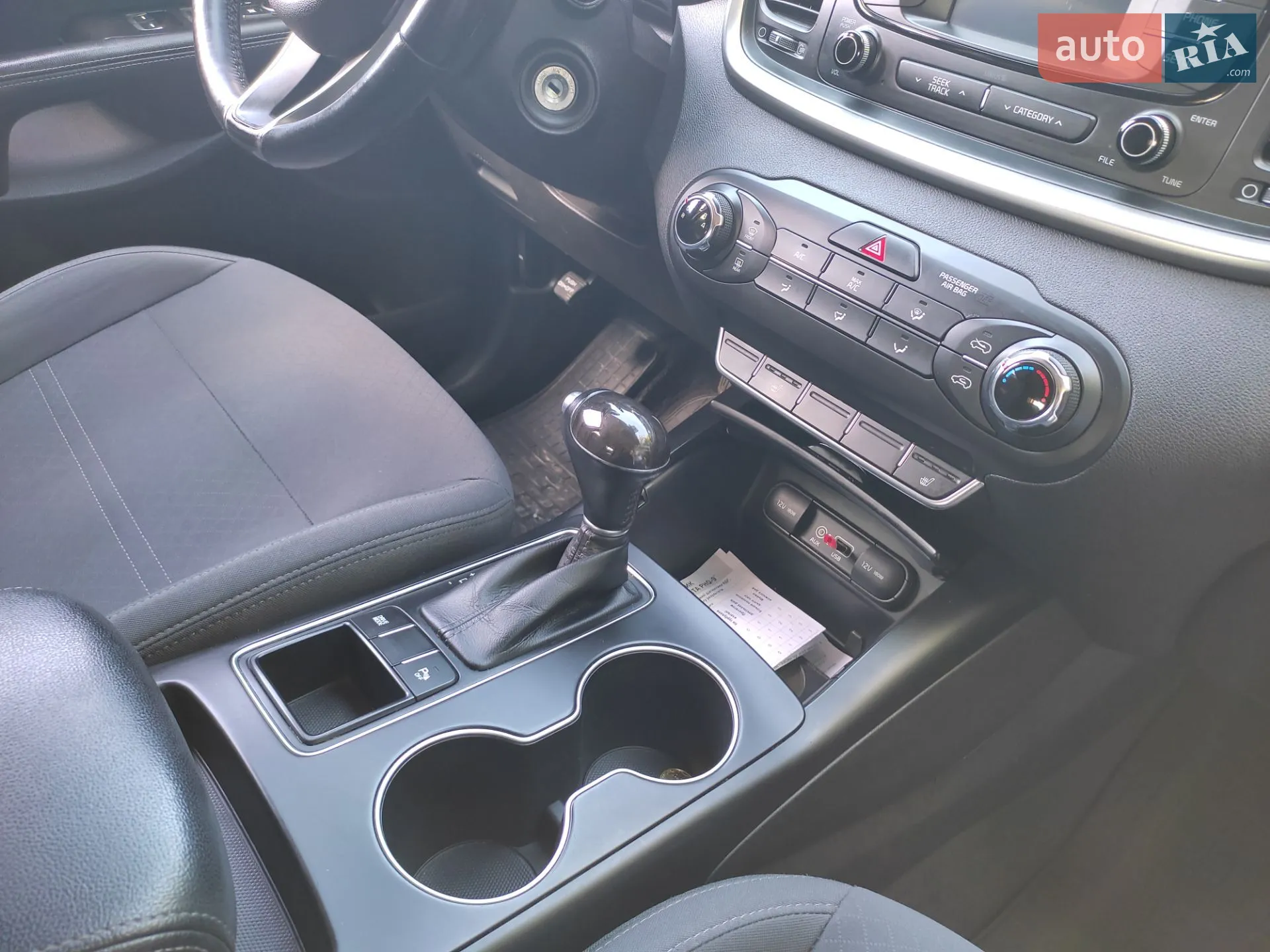2016 Kia Sorento - мініатюра 28