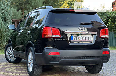 Внедорожник / Кроссовер Kia Sorento 2010 в 