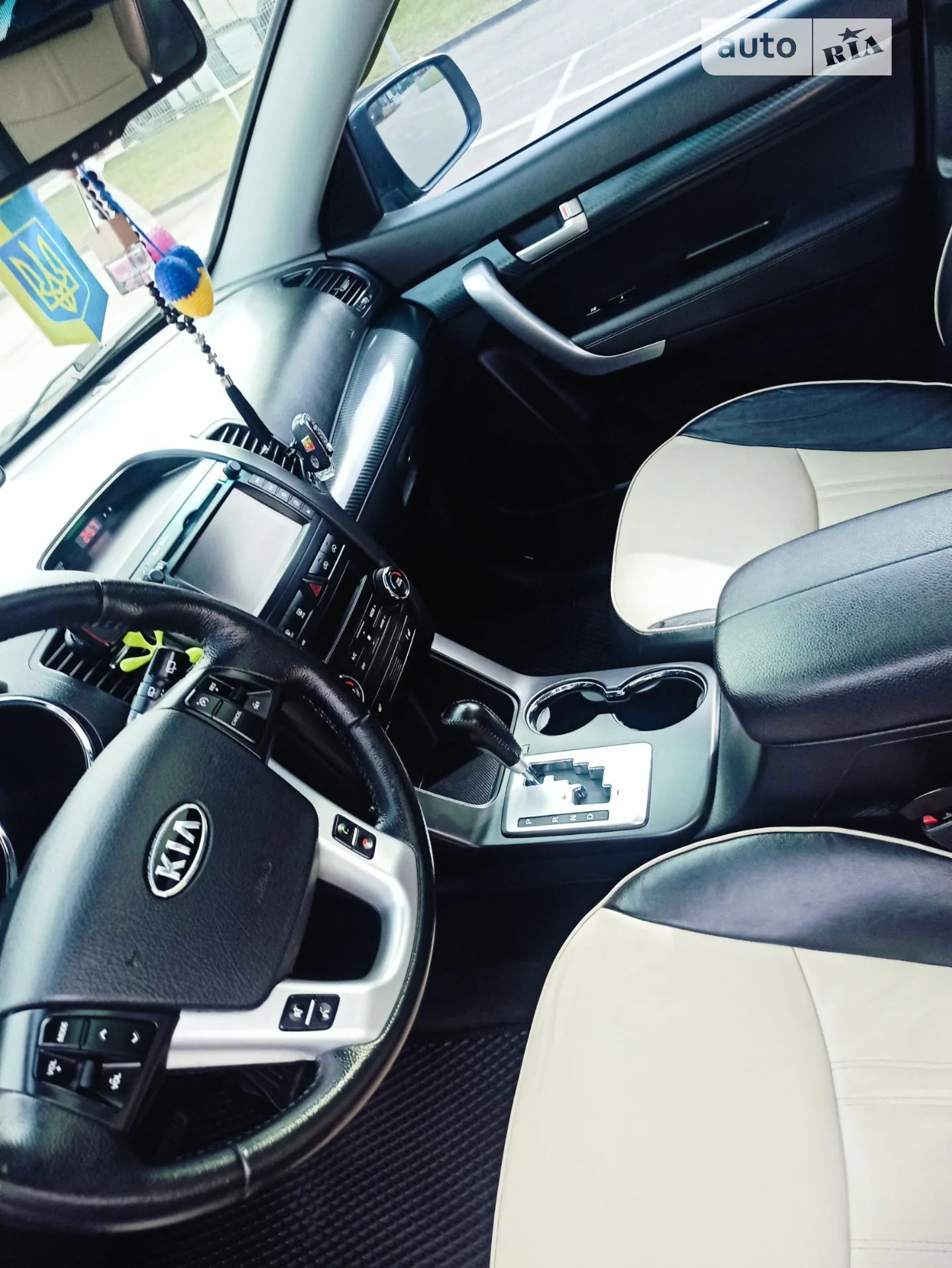 2010 Kia Sorento - мініатюра 13