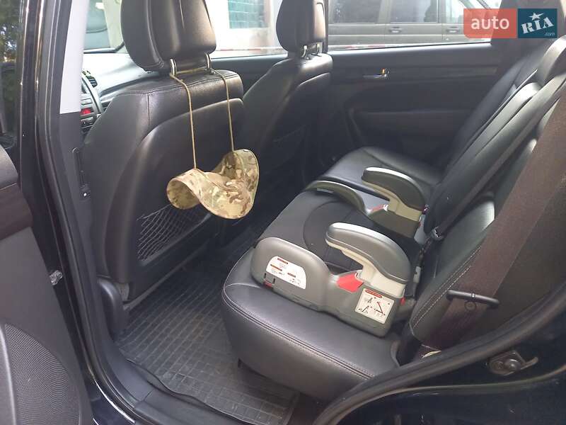 Позашляховик / Кросовер Kia Sorento 2010 в Тернополі