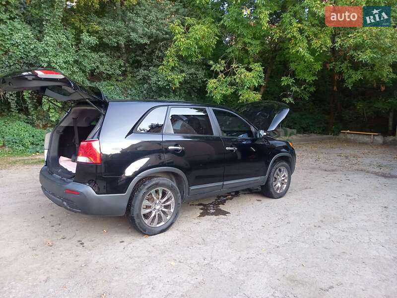 Позашляховик / Кросовер Kia Sorento 2010 в Тернополі